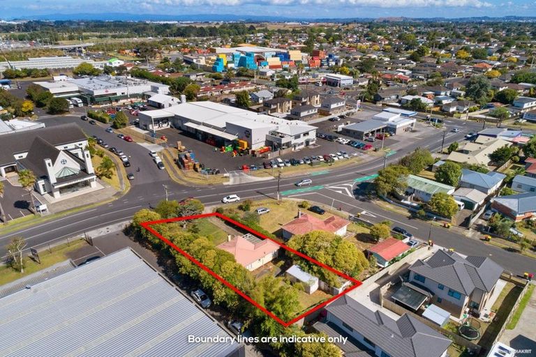 Photo of property in 16 Noel Burnside Road, Wiri, Auckland, 2025