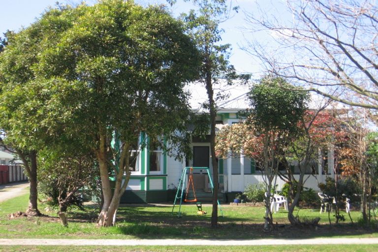 Photo of property in 24 Park Street, Foxton, 4814