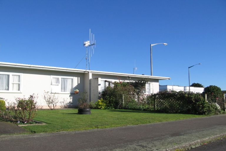 Photo of property in 2a Martin Street, Palmerston North, 4414