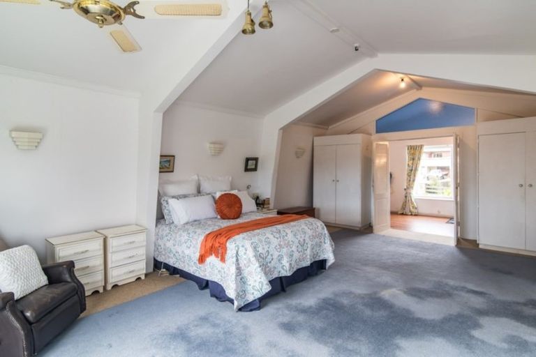 Photo of property in 21 Makora Road, Otaihanga, Paraparaumu, 5036