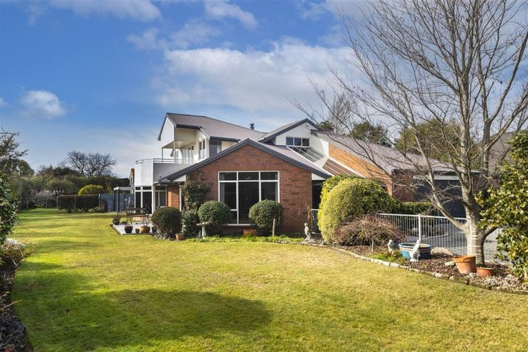 Photo of property in 12 Fairview Briars, Rangiora, 7400