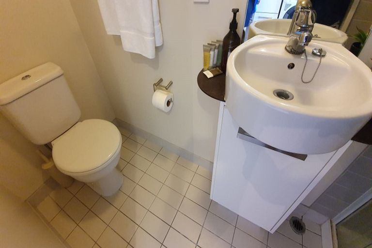 Photo of property in The Quadrant Apartments, 822/10 Waterloo Quadrant, Auckland Central, Auckland, 1010