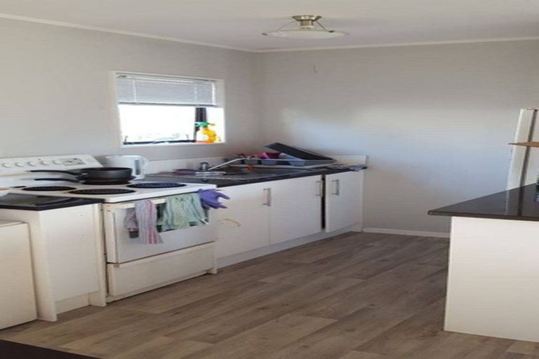 Photo of property in 1/226a Dominion Road, Red Hill, Papakura, 2110
