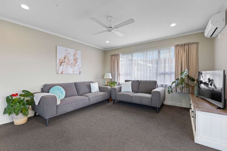 Photo of property in 7b Miro Street, Inglewood, 4330
