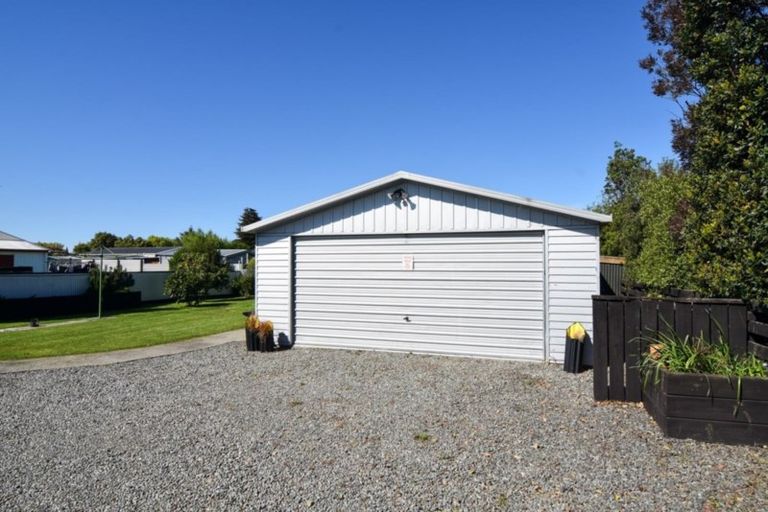 Photo of property in 65 Victoria Street, Carterton, 5713