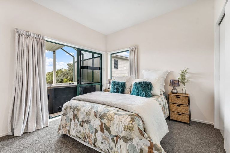 Photo of property in 26 Monyash Road, Manly, Whangaparaoa, 0930