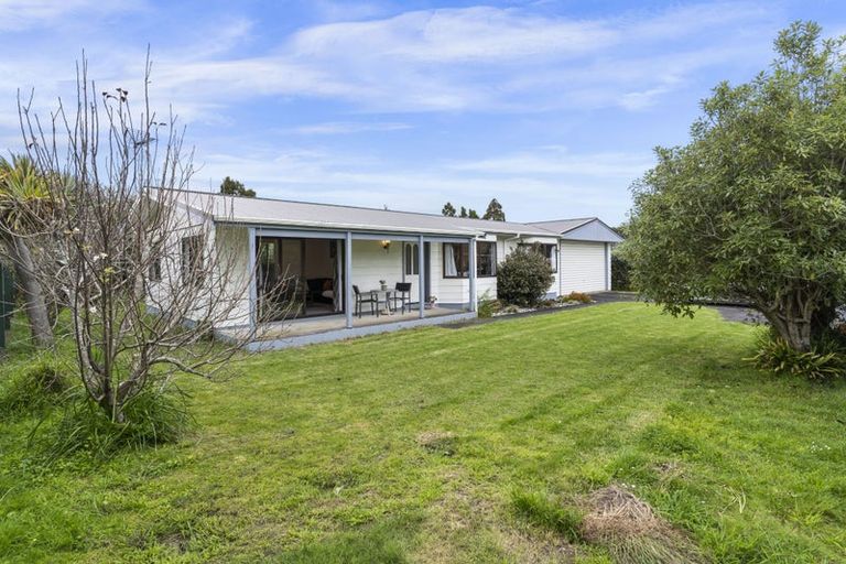 Photo of property in 14a Karaka Street, New Lynn, Auckland, 0600