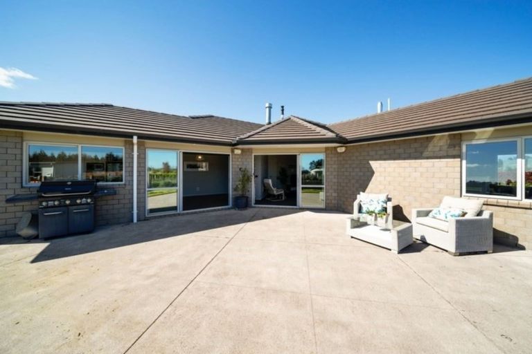 Photo of property in 313 Egmont Road, Hillsborough, New Plymouth, 4372