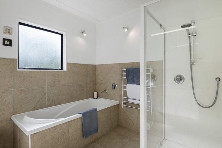 Photo of property in 10 Moorgreen Heights, Torbay, Auckland, 0630