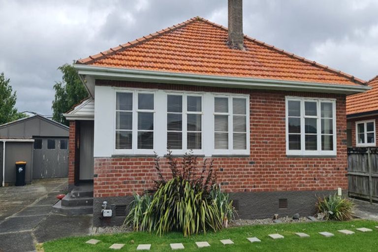 Photo of property in 44 Frederick Street, Terrace End, Palmerston North, 4410