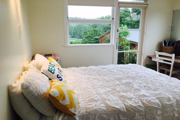 Photo of property in 3/449 Beach Road, Mairangi Bay, Auckland, 0630