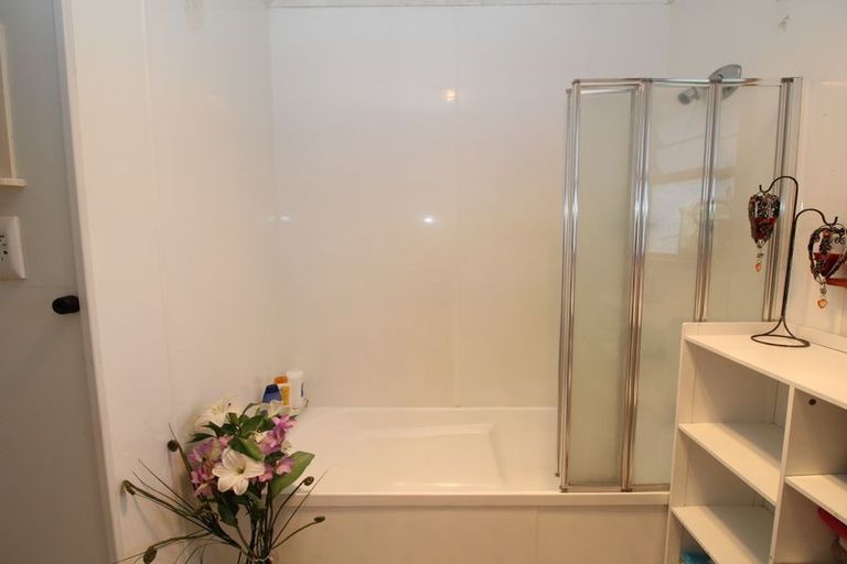 Photo of property in 27 Roosevelt Road, Western Heights, Rotorua, 3015