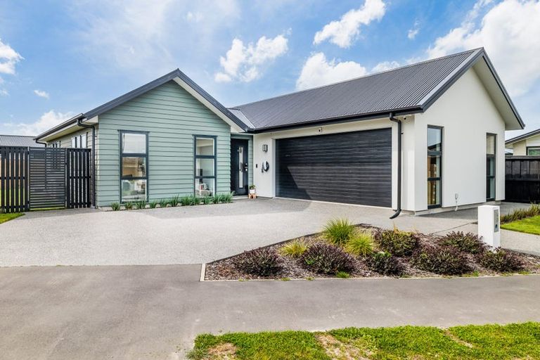Photo of property in 48 Matai Springs Drive, Halswell, Christchurch, 8025