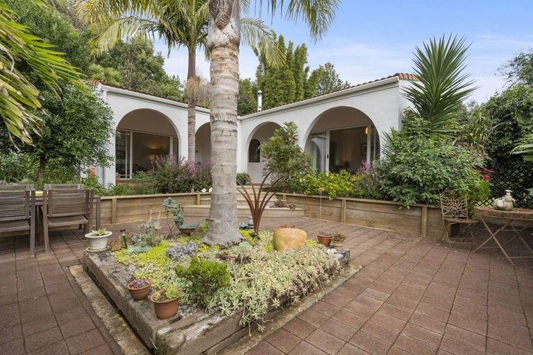 Photo of property in 67 Pa Road, Kerikeri, 0230