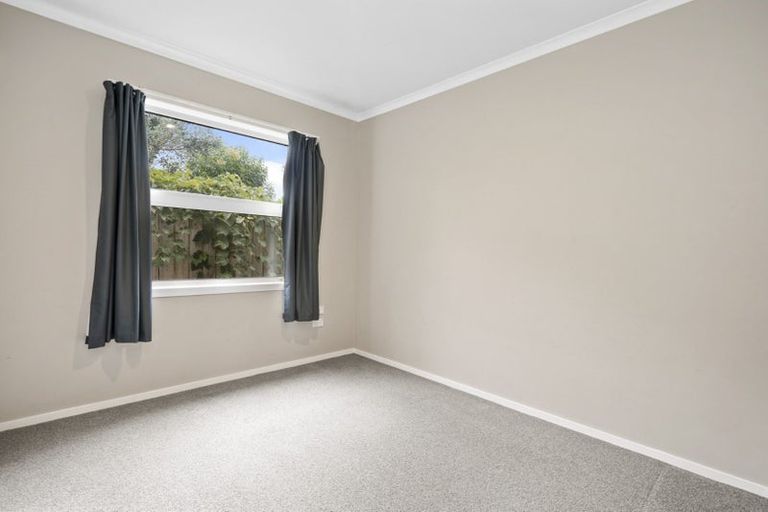 Photo of property in 12 Dermont Street, Bader, Hamilton, 3206