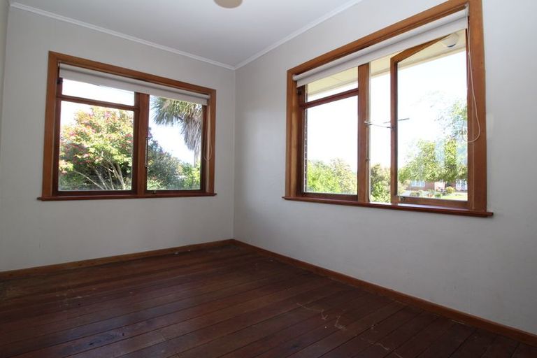 Photo of property in 27 Roosevelt Road, Western Heights, Rotorua, 3015