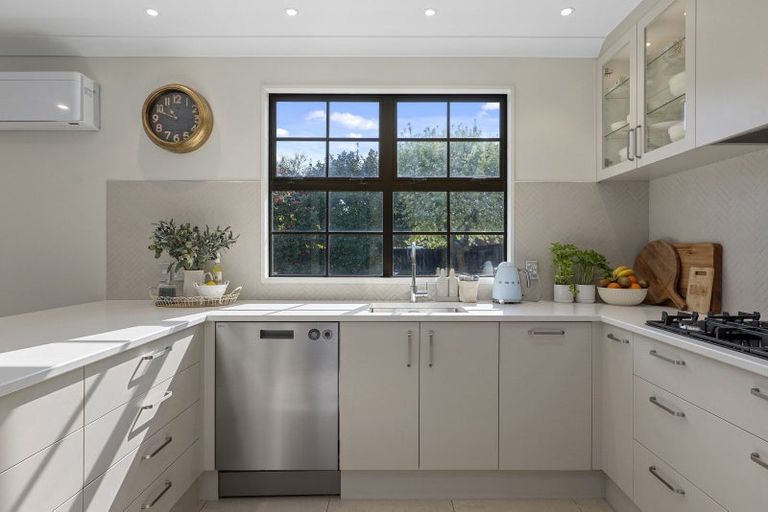 Photo of property in 61 Waitikiri Drive, Parklands, Christchurch, 8083