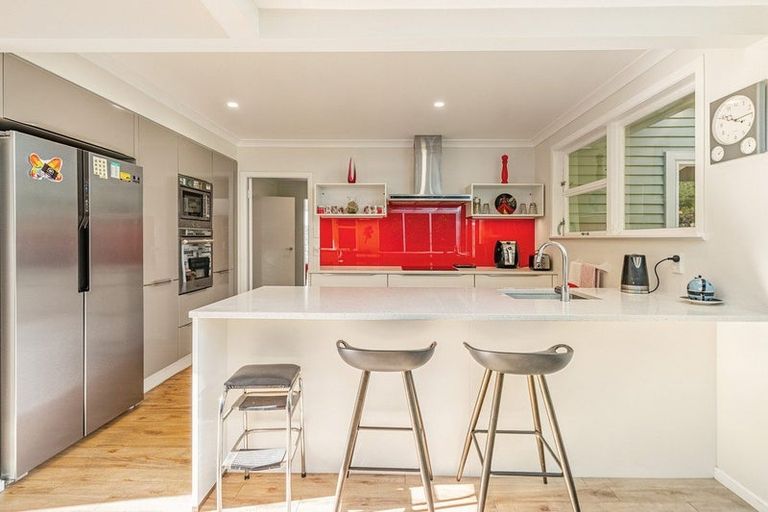 Photo of property in 67 Chamberlain Road, Karori, Wellington, 6012