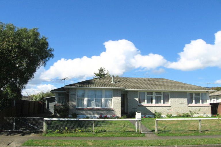 Photo of property in 22 Bonnie Glen Crescent, Ebdentown, Upper Hutt, 5018