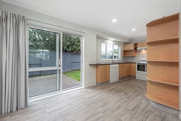 Photo of property in 5a Aaron Place, Brookfield, Tauranga, 3110