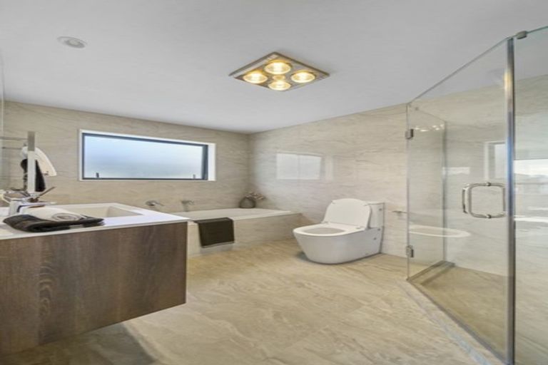 Photo of property in 5 Eastfield Avenue, Flat Bush, Auckland, 2019