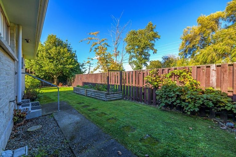 Photo of property in 8a Gainsborough Grove, Highbury, Palmerston North, 4412