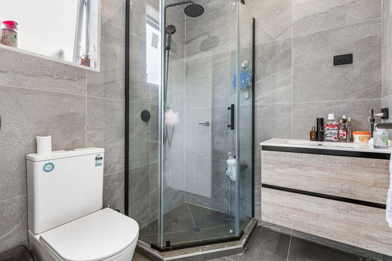 Photo of property in 20 Rongomai Street, Helensville, 0800