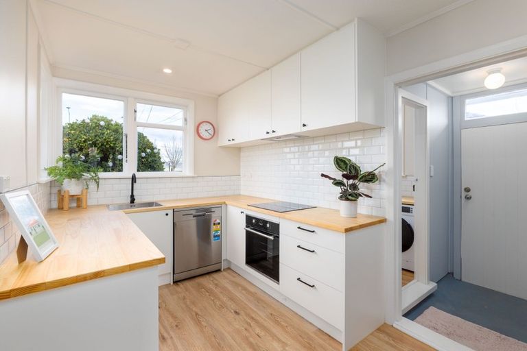 Photo of property in 31a Morrison Avenue, Northcote, Christchurch, 8052