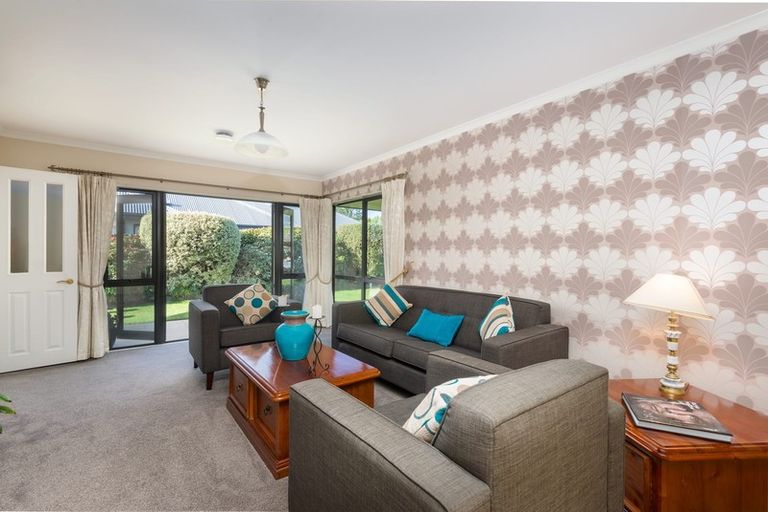 Photo of property in 39 Marsack Crescent, Halswell, Christchurch, 8025