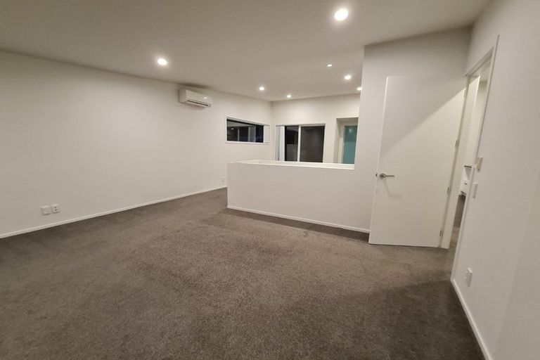 Photo of property in 22c Mandalay Terrace, Khandallah, Wellington, 6035