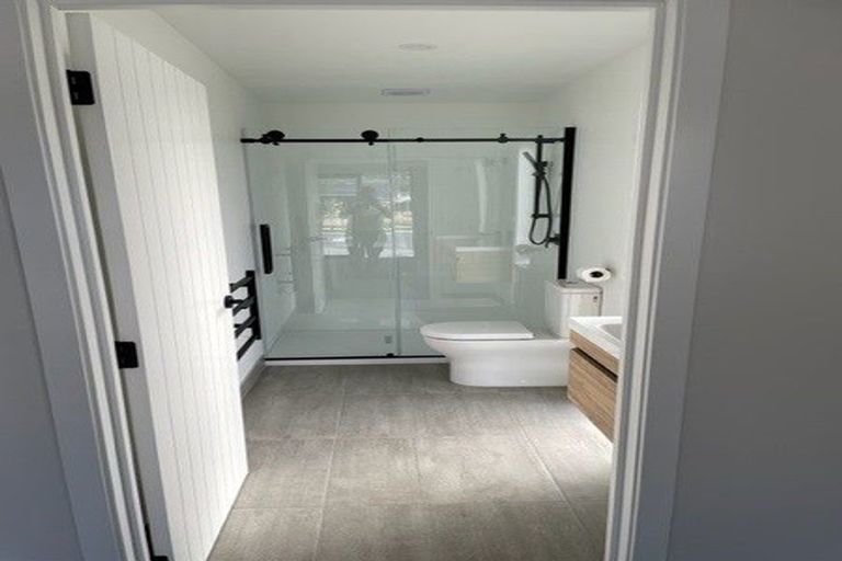 Photo of property in 69 Shepherd Road, Jacks Point, Queenstown, 9371