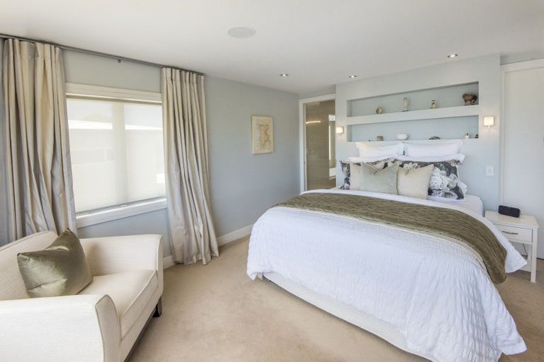 Photo of property in 23 Seacliffe Avenue, Belmont, Auckland, 0622