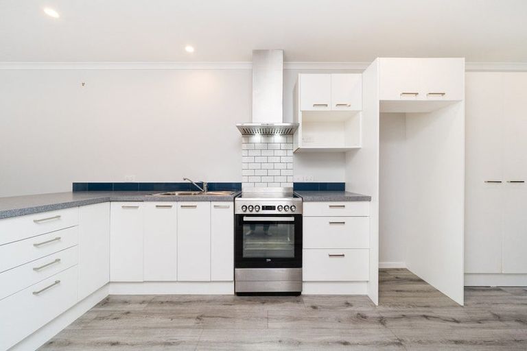 Photo of property in 8b Sinclair Avenue, Highbury, Palmerston North, 4412