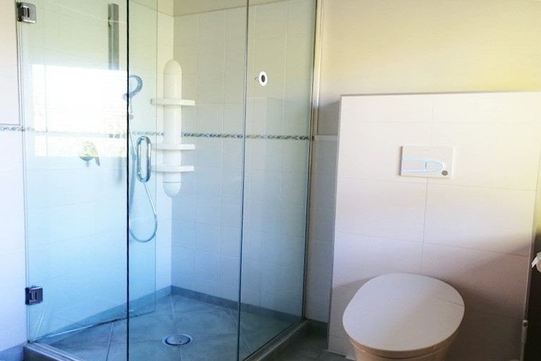 Photo of property in 240 Beach Road, Campbells Bay, Auckland, 0630