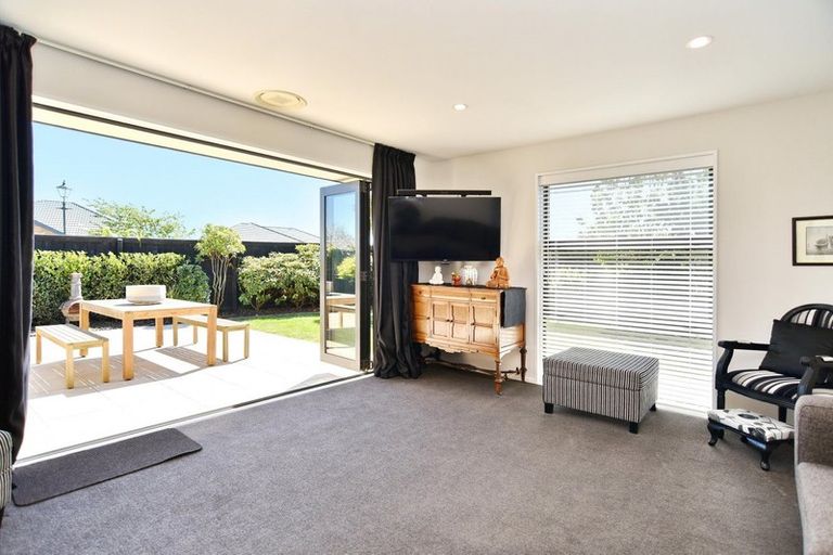 Photo of property in 2 Vasari Grange, Rolleston, 7614