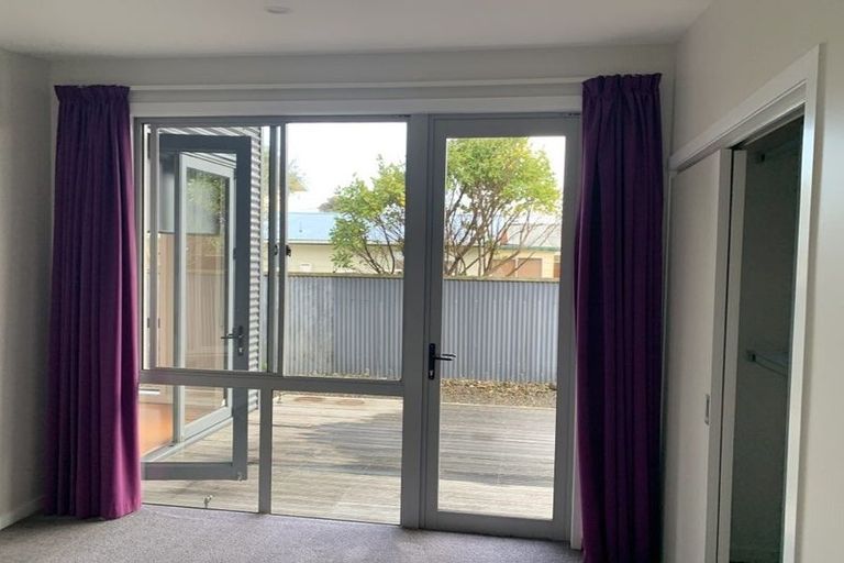 Photo of property in 6 Hohiria Street, Waikanae Beach, Waikanae, 5036