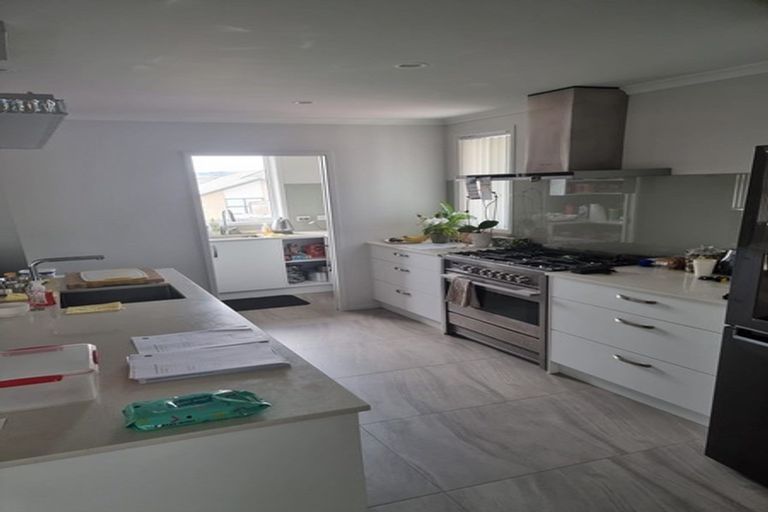 Photo of property in 15 Bellenden Crescent, Pokeno, 2402