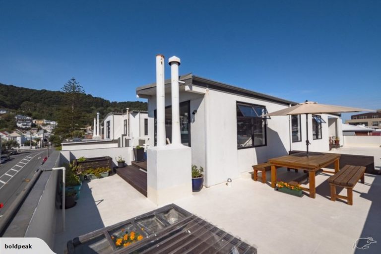 Photo of property in 12/24 Elizabeth Street, Mount Victoria, Wellington, 6011