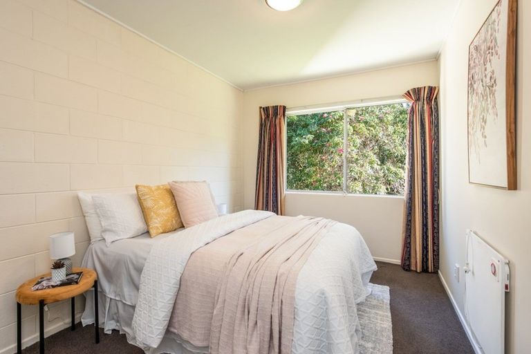 Photo of property in 35 Delhi Crescent, Khandallah, Wellington, 6035