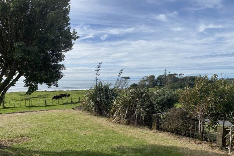 Photo of property in 1 Aubrey Street, Waitara, 4320