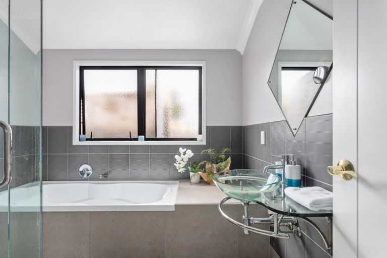 Photo of property in 9 Westpark Place, Lytton West, Gisborne, 4010