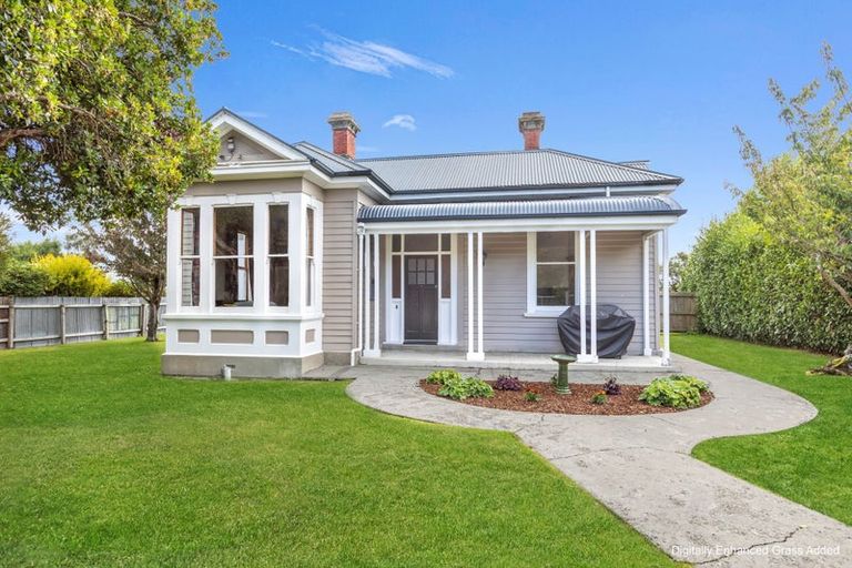 Photo of property in 36 Railway Esplanade, East Gore, Gore, 9710