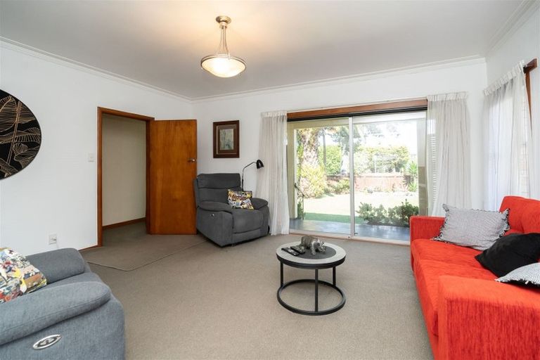 Photo of property in 12 Taylor Terrace, St Andrews, Hamilton, 3200