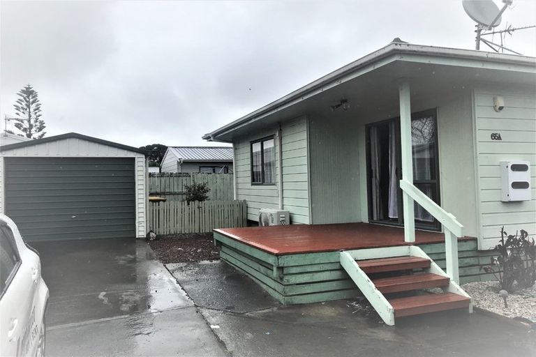 Photo of property in 65a Templeton Place, Clendon Park, Auckland, 2103