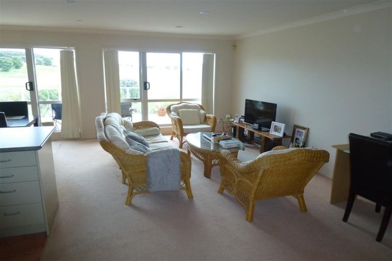 Photo of property in Santa Rosa, 37/340 Gulf Harbour Drive, Gulf Harbour, Whangaparaoa, 0930