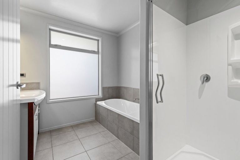 Photo of property in 7 Grenache Place, Rototuna, Hamilton, 3210