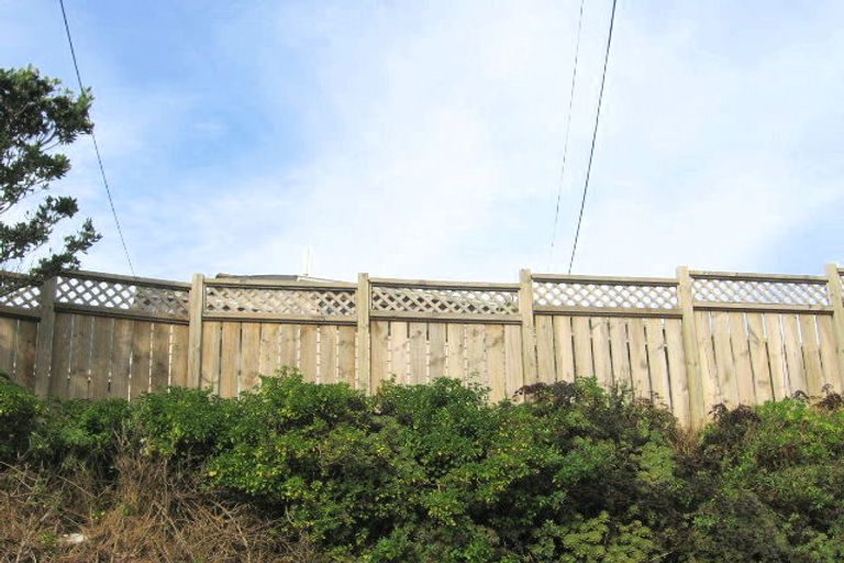 Photo of property in 13 Bowes Crescent, Strathmore Park, Wellington, 6022