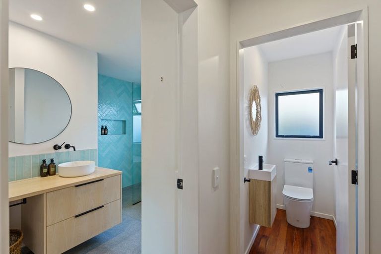 Photo of property in 7 Dale Road, Raumati South, Paraparaumu, 5032