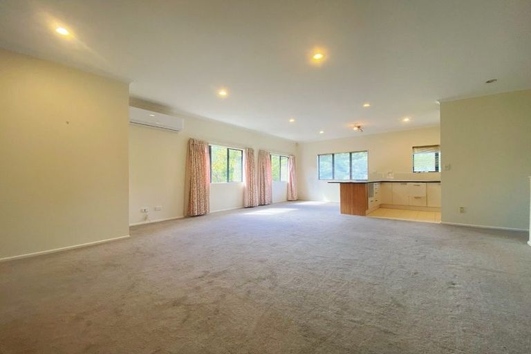 Photo of property in 15 Carol Lee Place, Albany Heights, Auckland, 0632