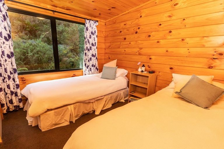 Photo of property in 88 Clifton Road, Kaiata, Greymouth, 7805